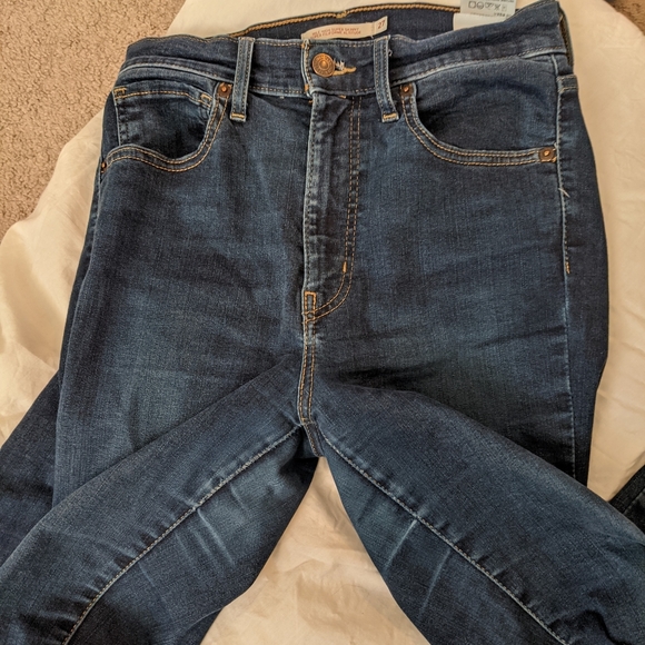 Mile High Super Skinny Levi's 27 - Picture 5 of 5